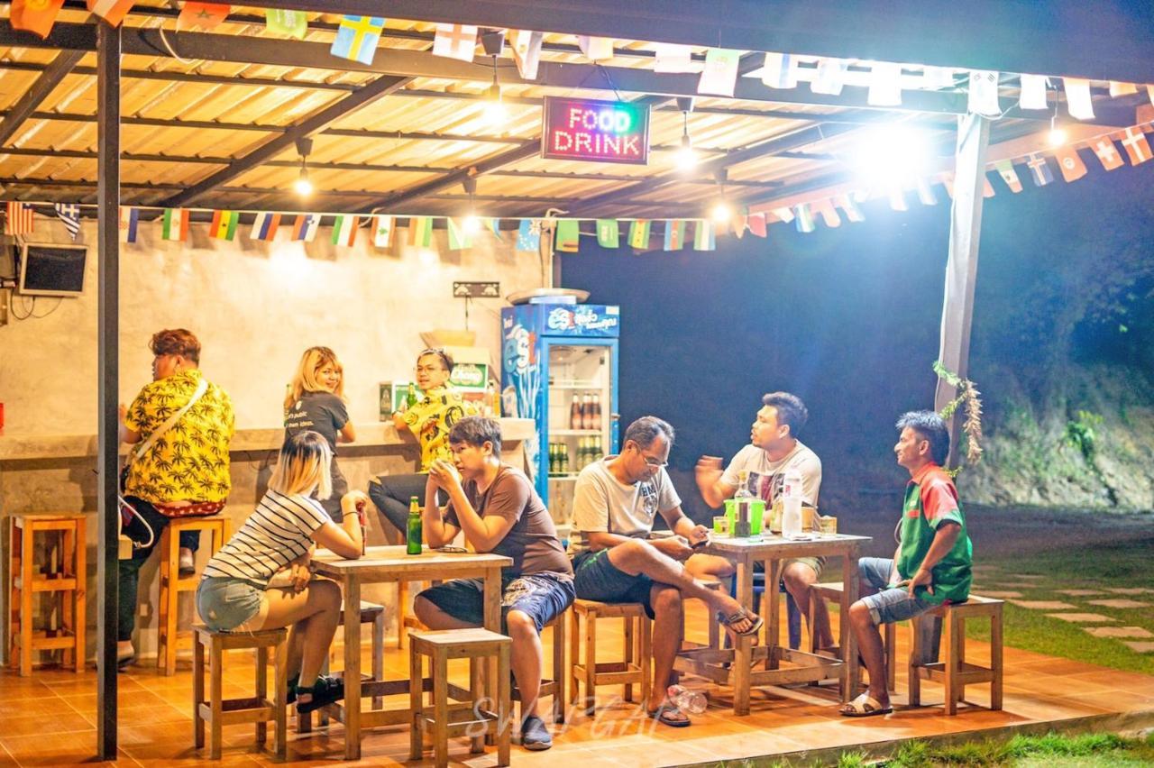 Bed and Breakfast Takhun Mountain View Ban Tha Khun Esterno foto